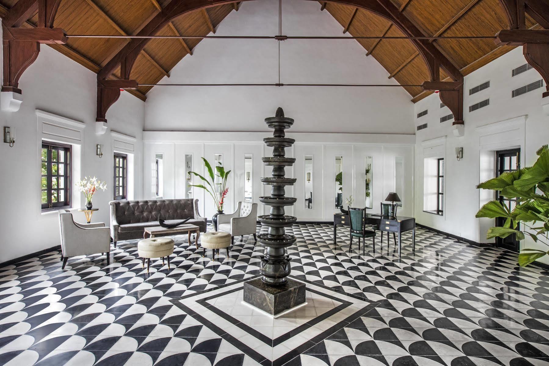 Alpha Old Court House Hotel Kochi Buitenkant foto