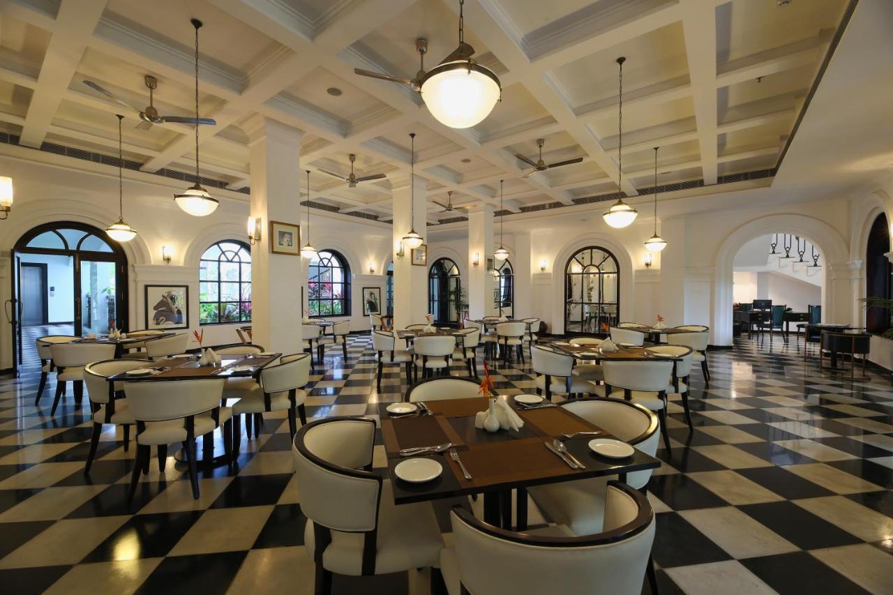 Alpha Old Court House Hotel Kochi Buitenkant foto