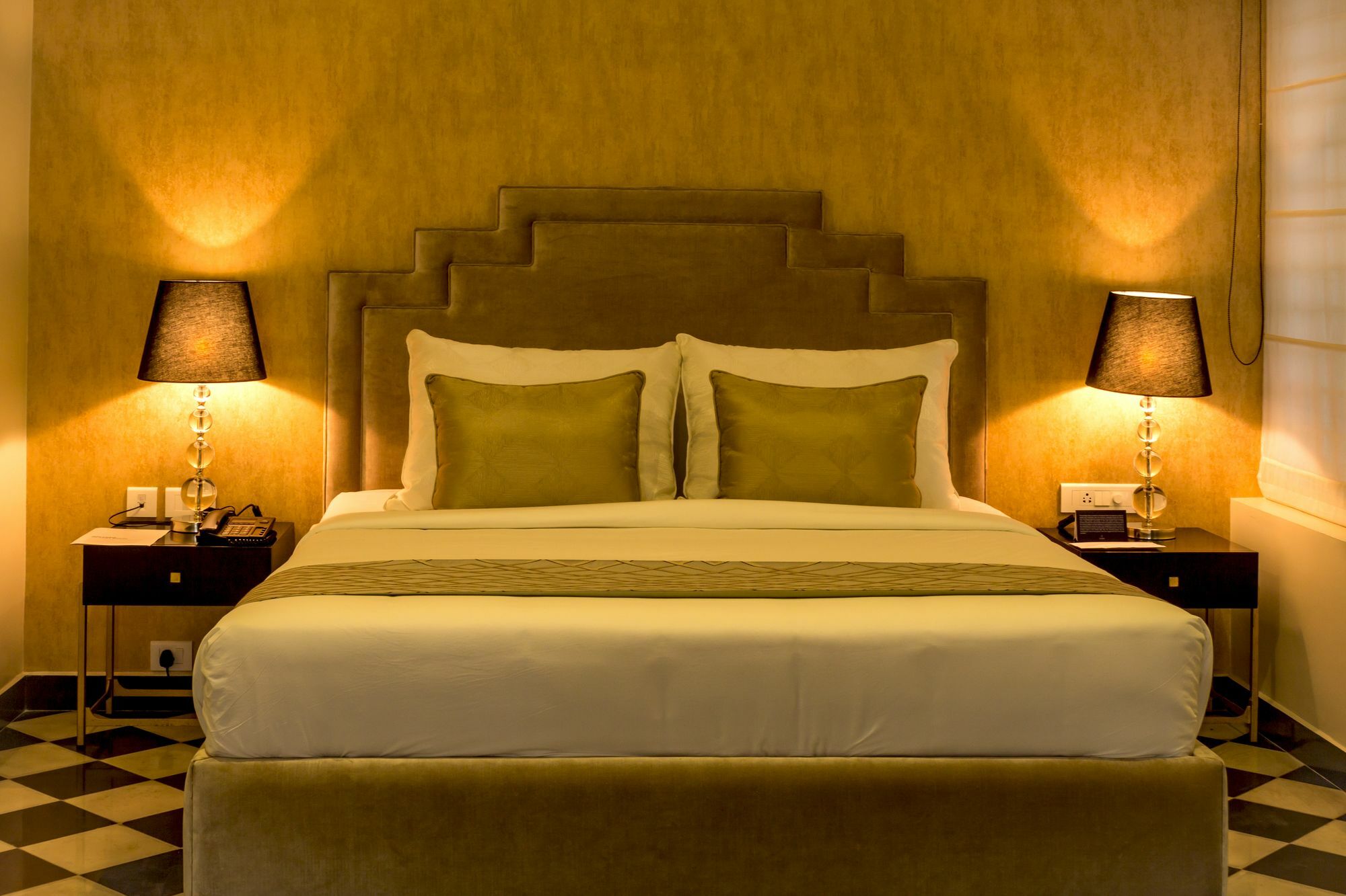 Alpha Old Court House Hotel Kochi Buitenkant foto