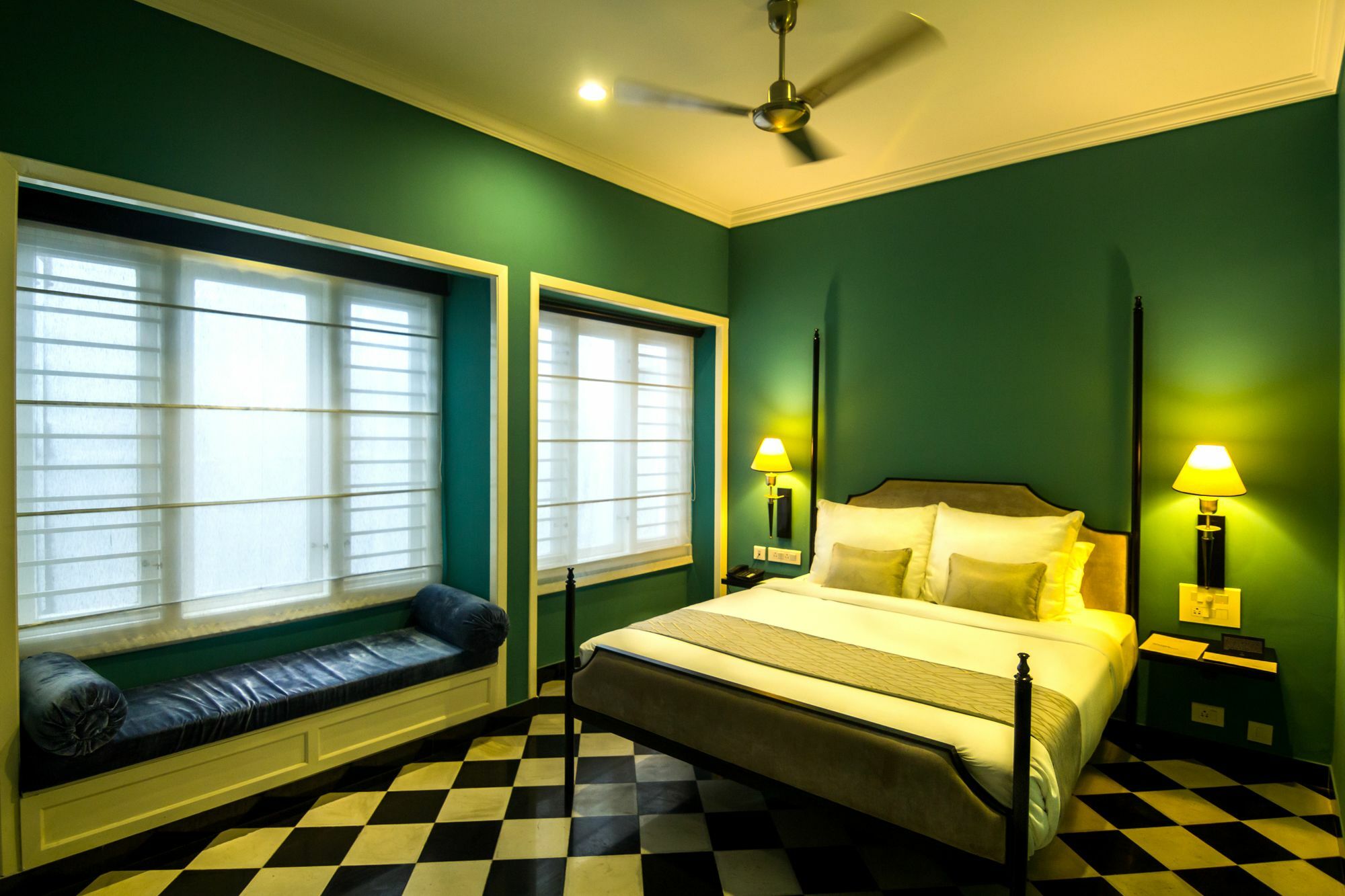 Alpha Old Court House Hotel Kochi Buitenkant foto